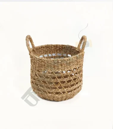 Stylish Handwoven Seagrass Planter Basket